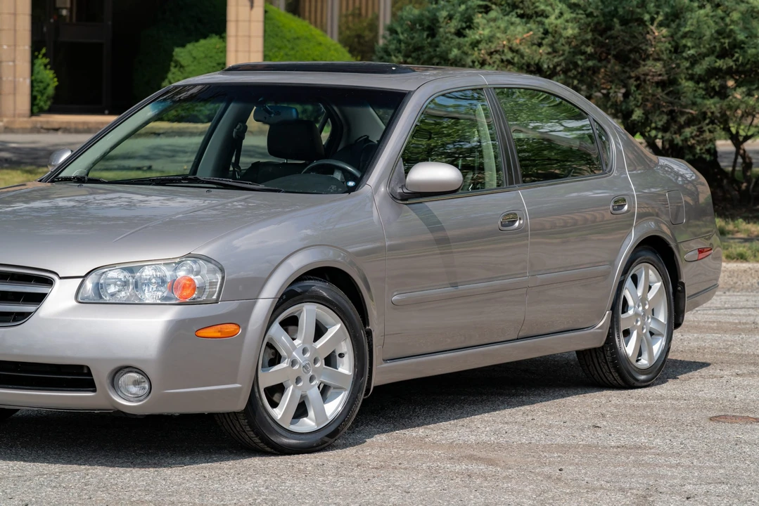 2002 Nissan Maxima 5th Gen - Image 18 of 31