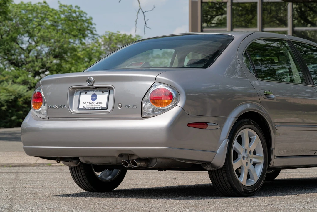2002 Nissan Maxima 5th Gen - Image 21 of 31