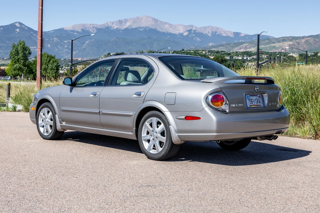 2002 Nissan Maxima 5th Gen - Image 7 of 31