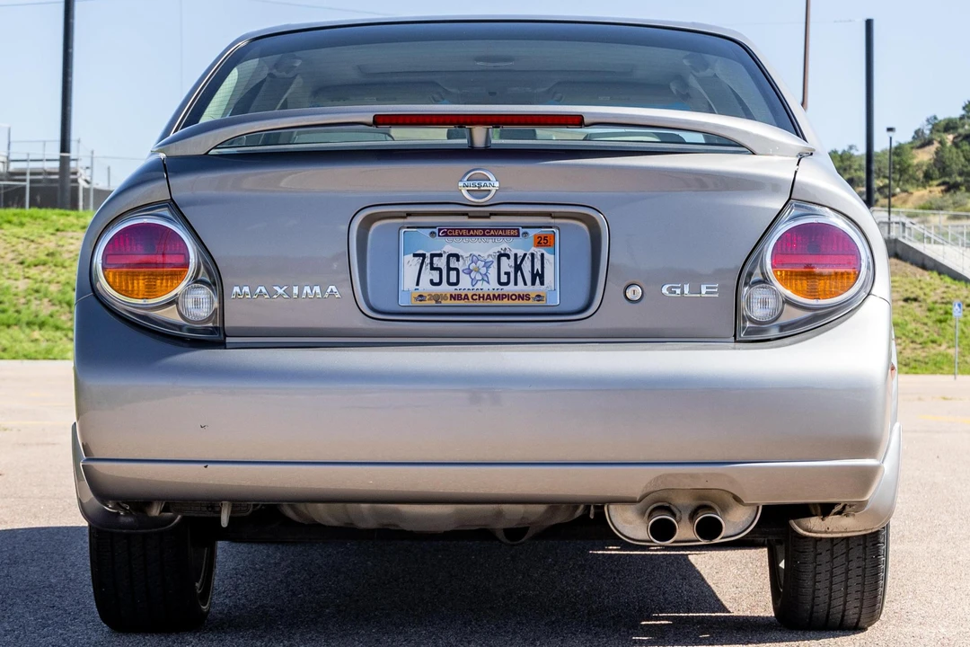 2002 Nissan Maxima 5th Gen - Image 5 of 31