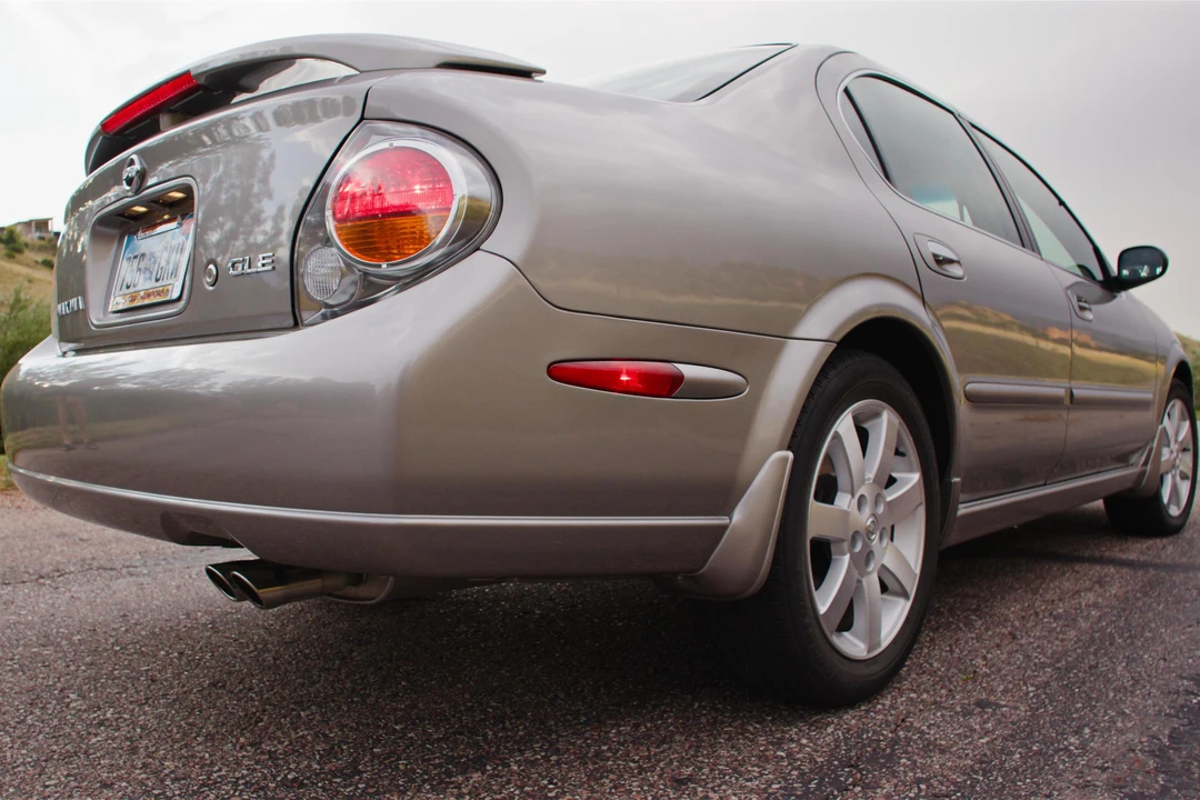 2002 Nissan Maxima 5th Gen - Image 16 of 31