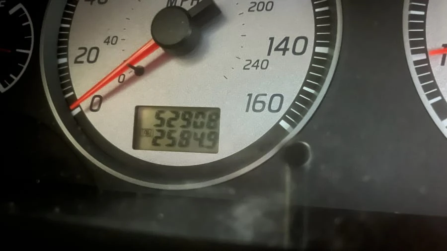 2002 Nissan Maxima 5th Gen - Image 4 of 10