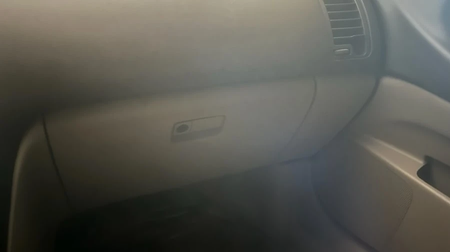 2002 Nissan Maxima 5th Gen - Image 6 of 10
