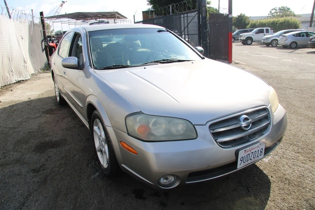2002 Nissan Maxima 5th Gen - Image 11 of 21