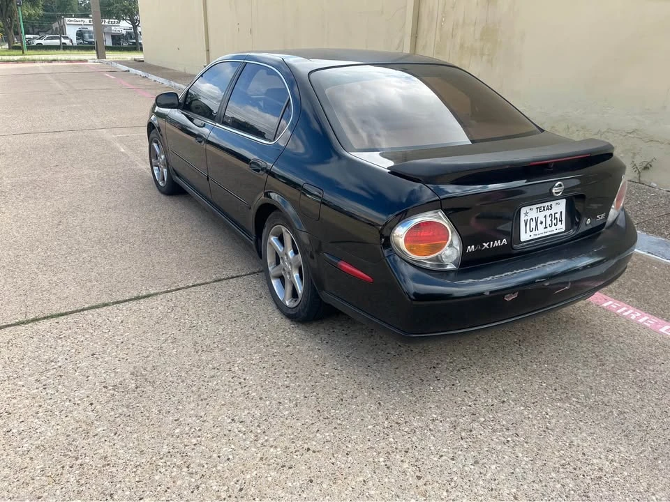 2002 Nissan Maxima 5th Gen - Image 13 of 15
