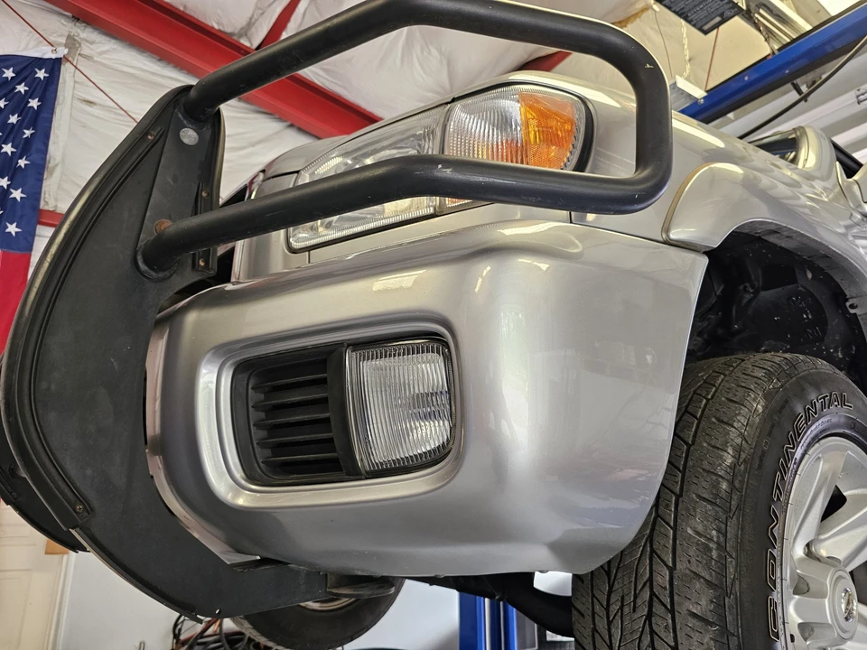 2002 Nissan Pathfinder 2nd Gen - Image 27 of 31
