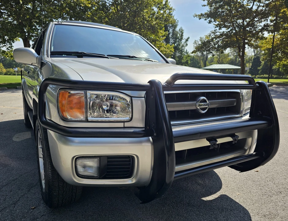 2002 Nissan Pathfinder 2nd Gen - Image 10 of 31