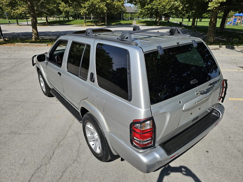 2002 Nissan Pathfinder 2nd Gen - Image 22 of 31