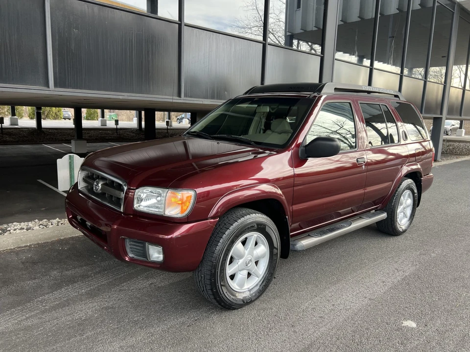 2002 Nissan Pathfinder 2nd Gen - Image 19 of 31