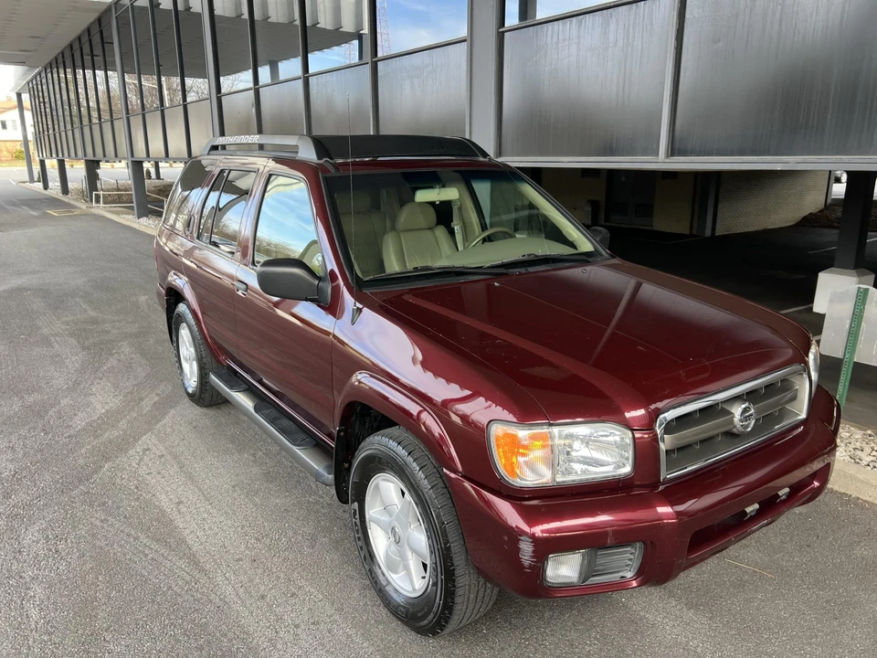 2002 Nissan Pathfinder 2nd Gen - Image 25 of 31