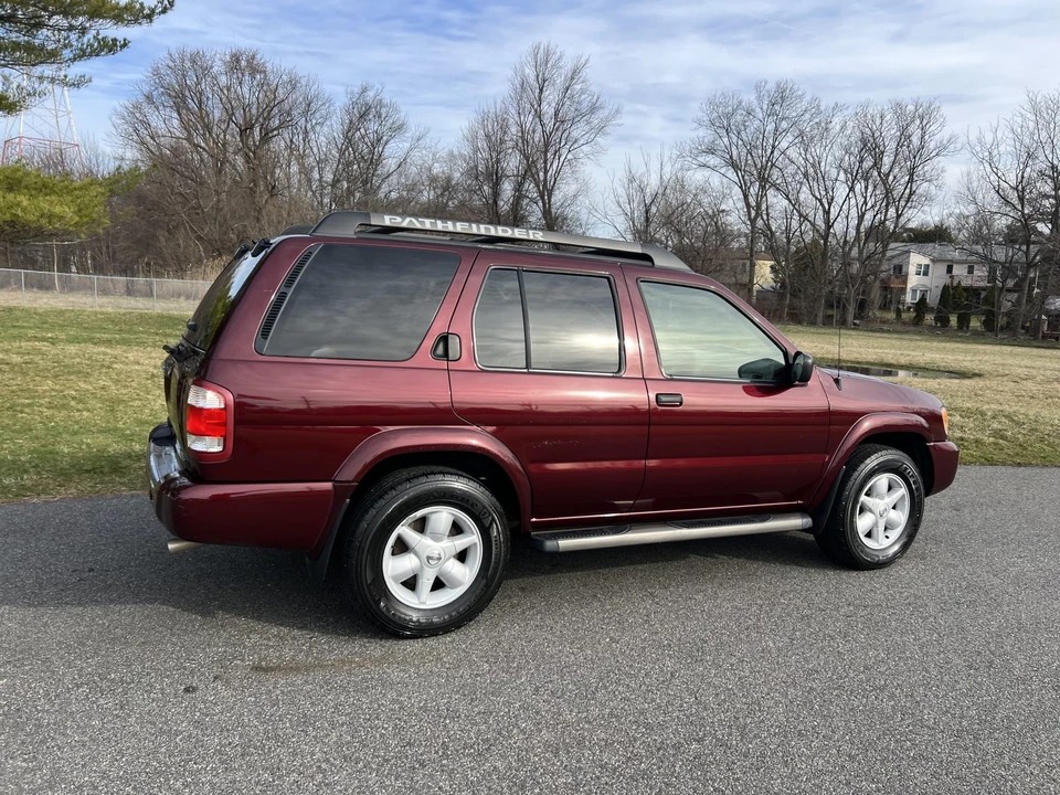 2002 Nissan Pathfinder 2nd Gen - Image 9 of 31