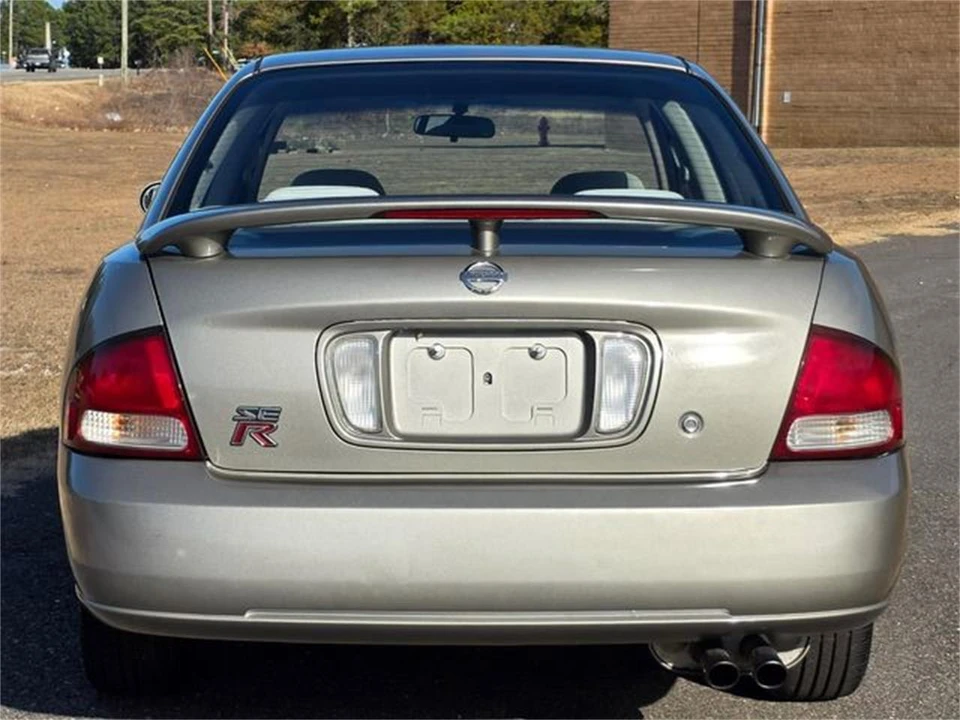 2002 Nissan Sentra 5th Gen - Image 9 of 31