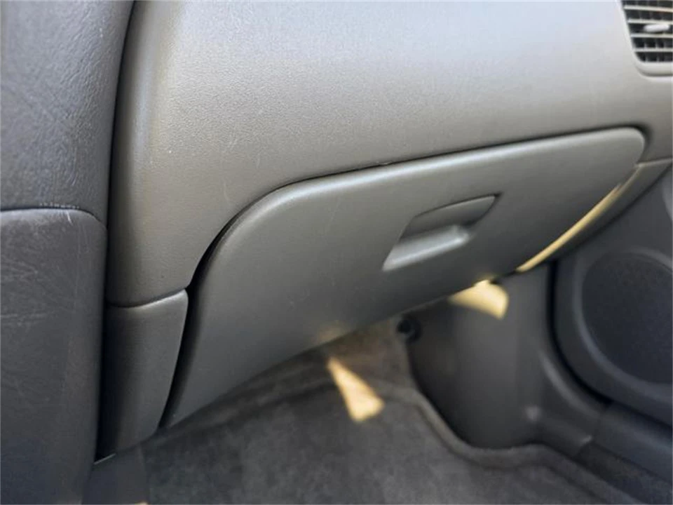 2002 Nissan Sentra 5th Gen - Image 21 of 31
