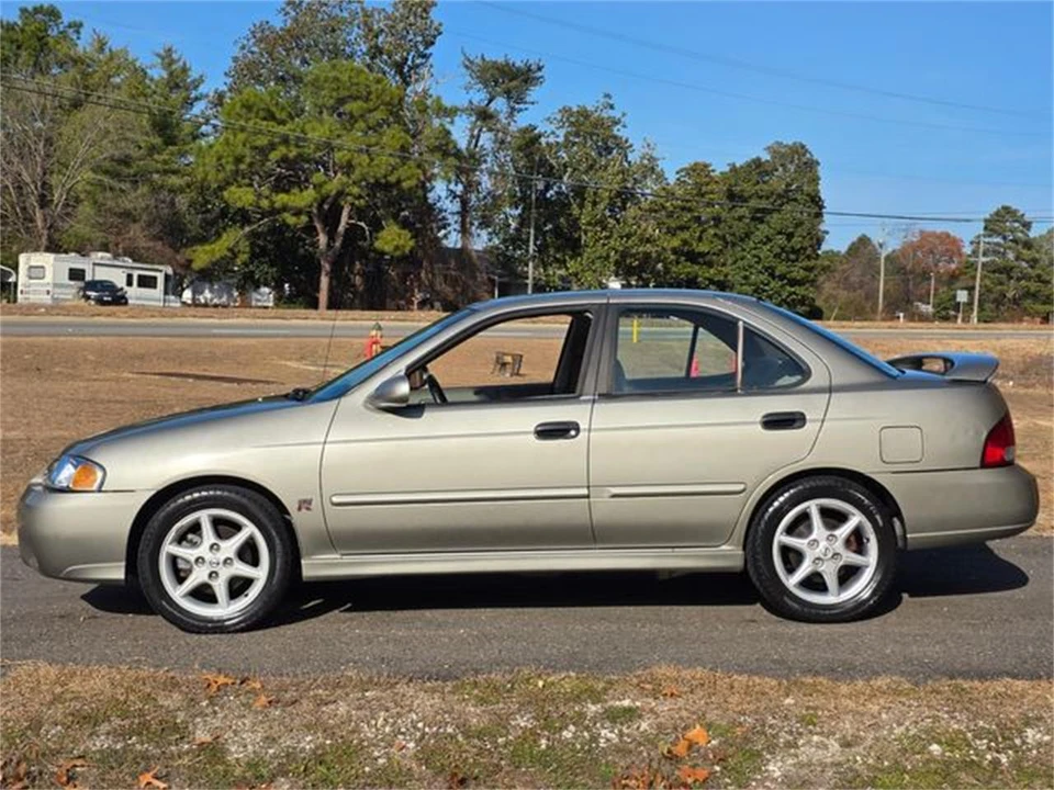 2002 Nissan Sentra 5th Gen - Image 12 of 31