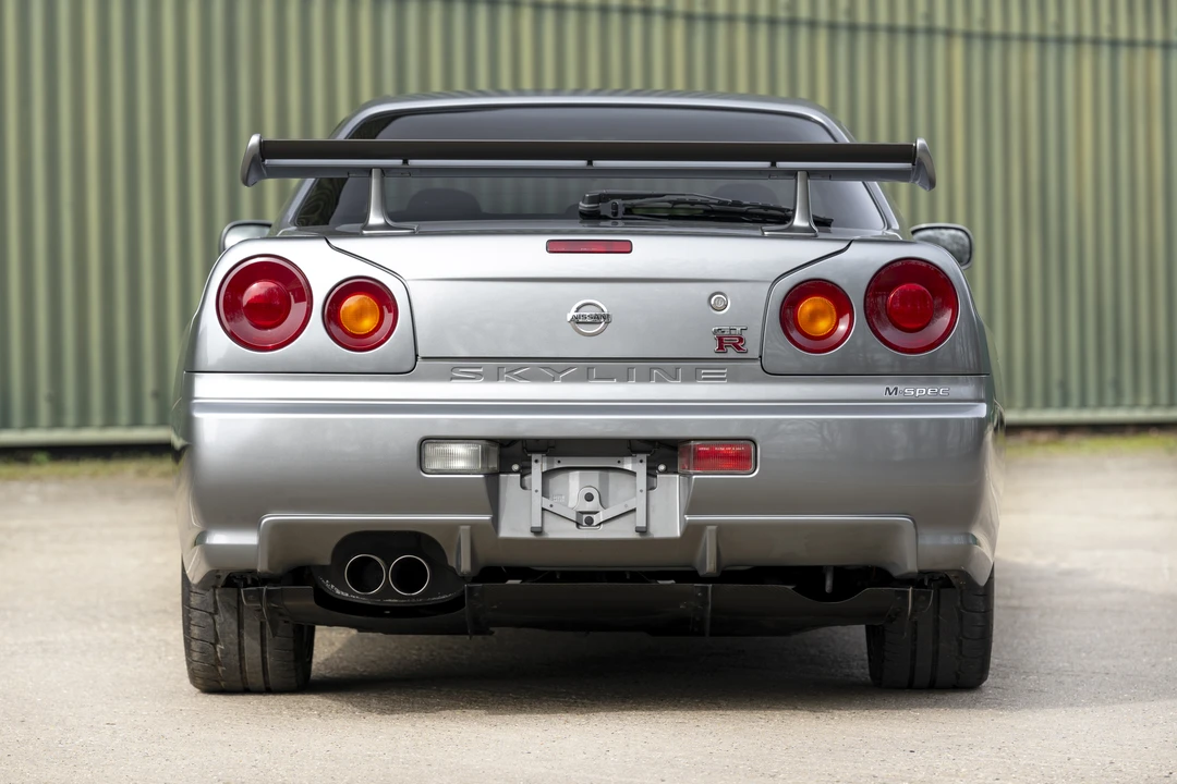 2002 Nissan - Image 6 of 16