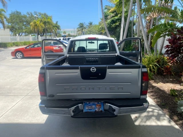 2002 Nissan Frontier 1st Gen - Image 16 of 21