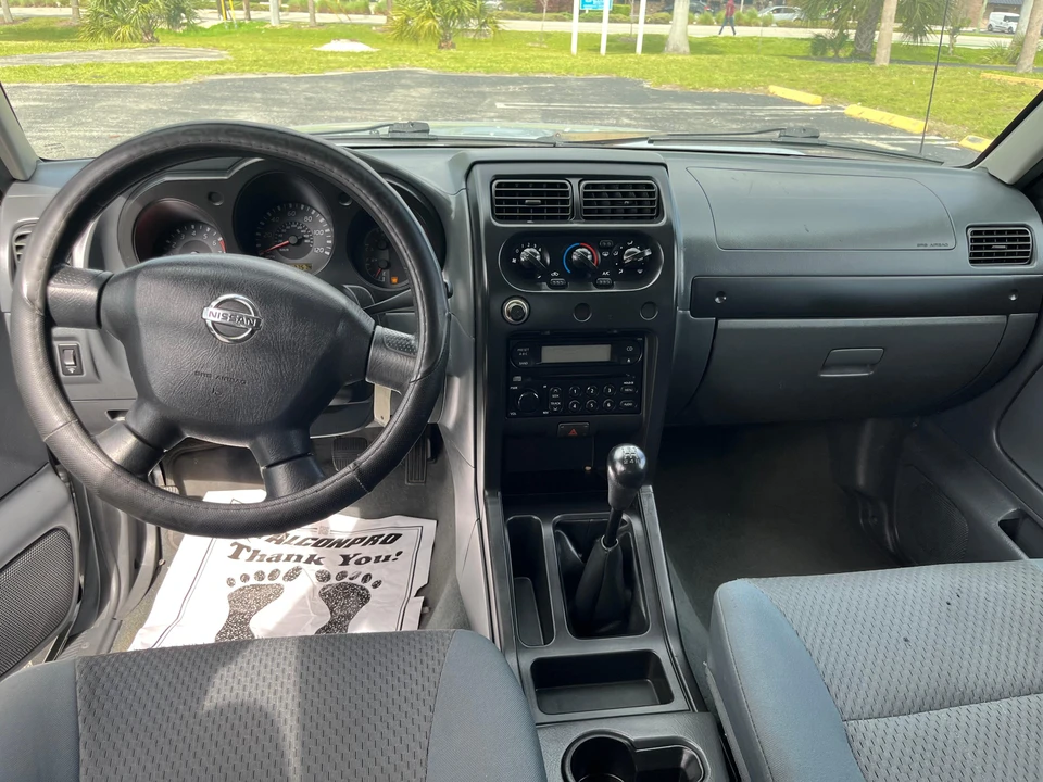 2002 Nissan Xterra 1st Gen - Image 29 of 31