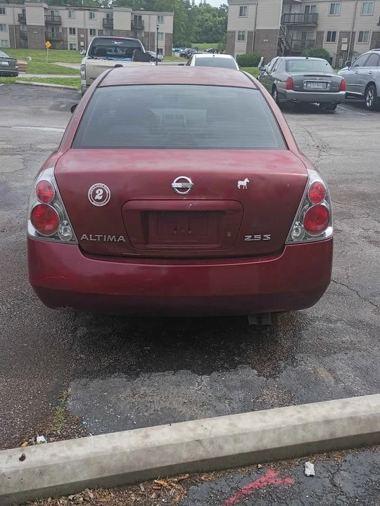 2002 Nissan Altima 3rd Gen - Image 3 of 4