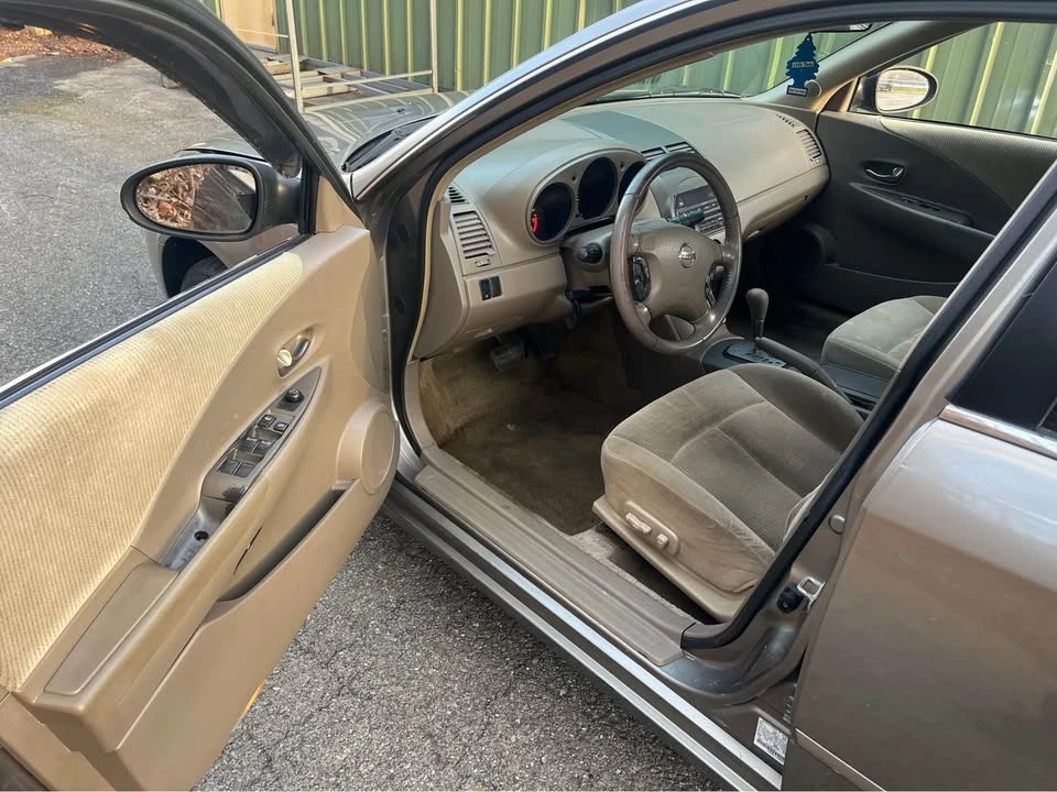 2002 Nissan Altima 3rd Gen - Image 5 of 7