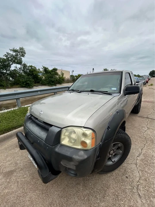 2002 Nissan Frontier 1st Gen - Image 5 of 5