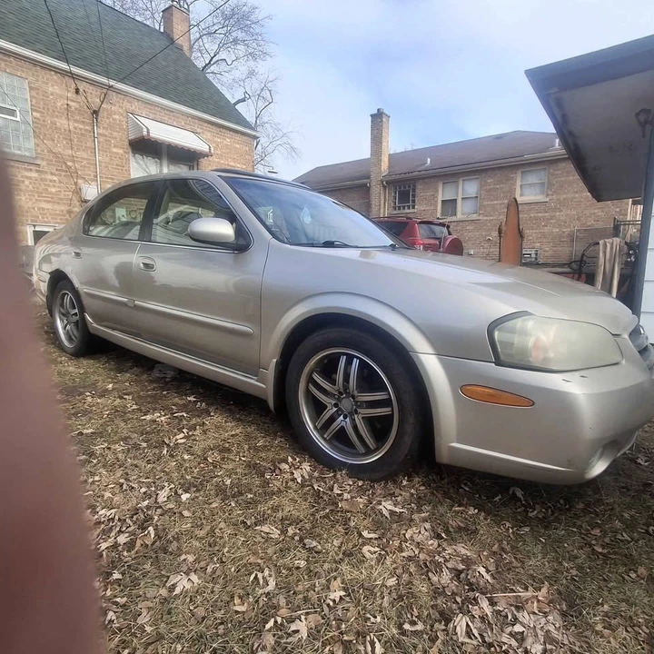 2002 Nissan Maxima 5th Gen - Image 5 of 17