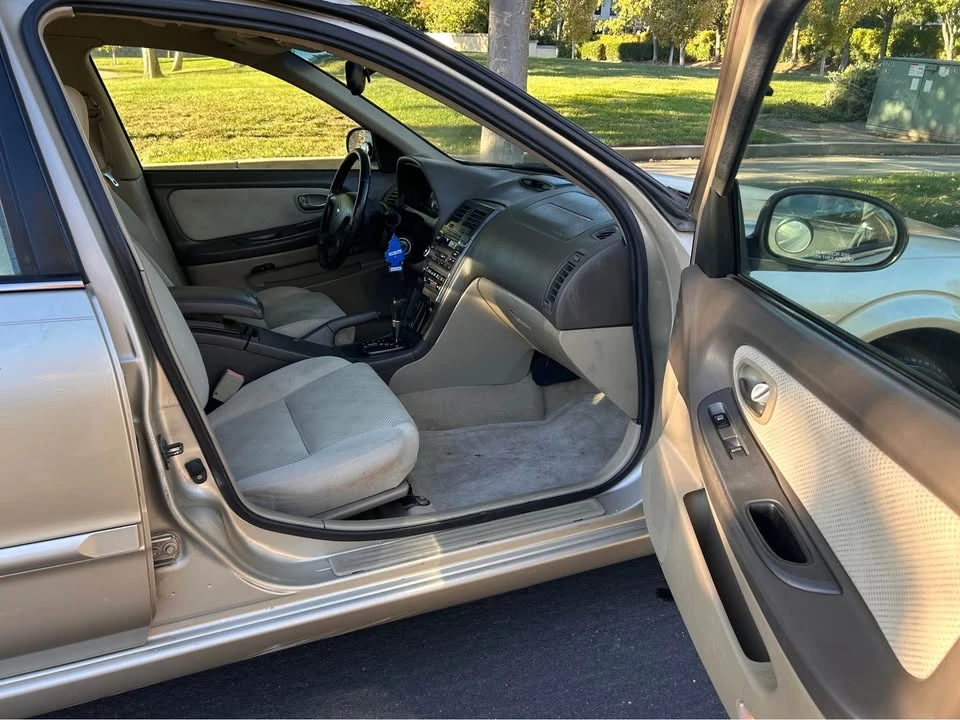 2002 Nissan Maxima 5th Gen - Image 7 of 13