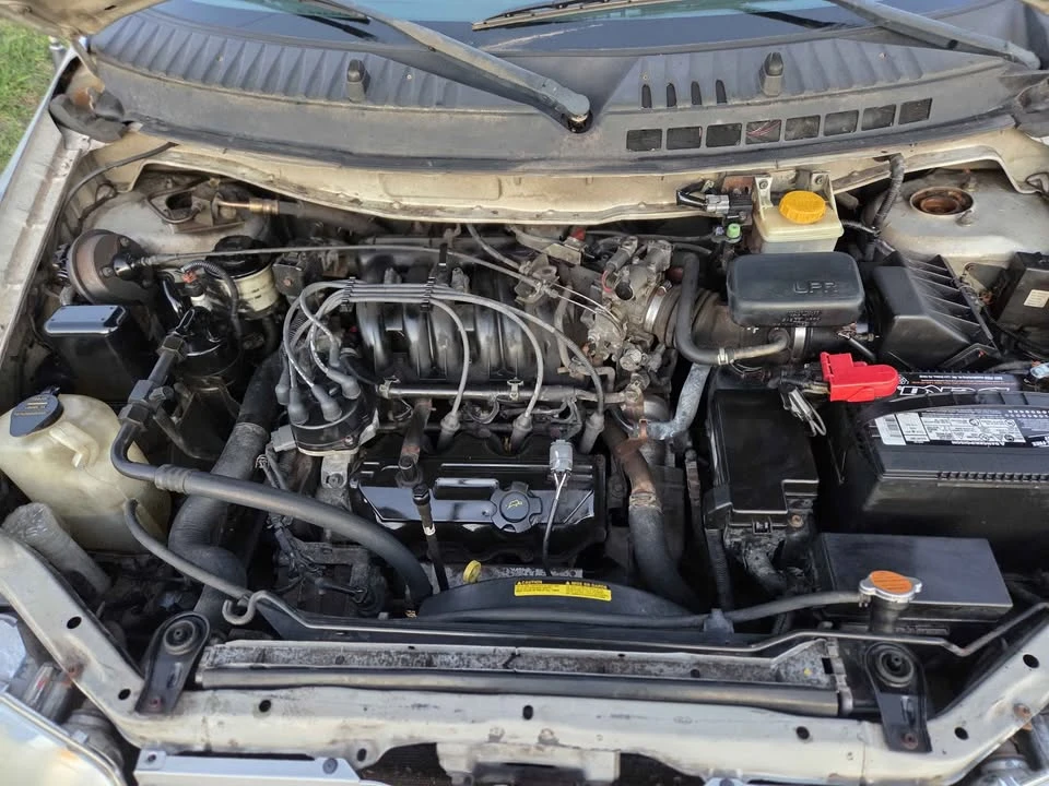 2002 Nissan Quest - Image 14 of 14