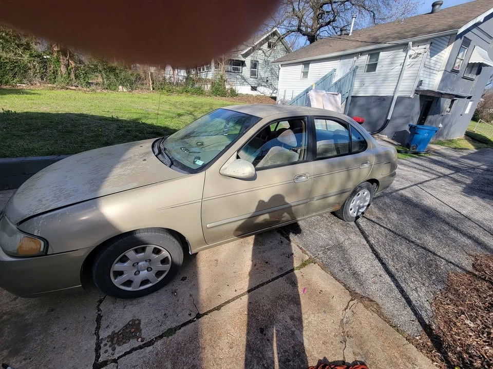 2002 Nissan Sentra 5th Gen - Image 3 of 8
