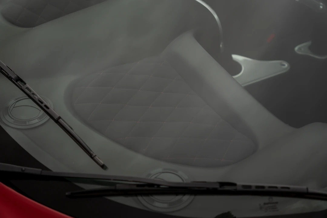 2002 Noble M12 - Image 30 of 31