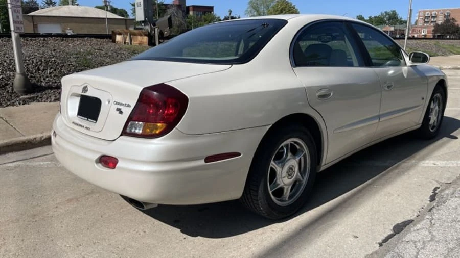 2002 Oldsmobile Aurora - Image 5 of 7