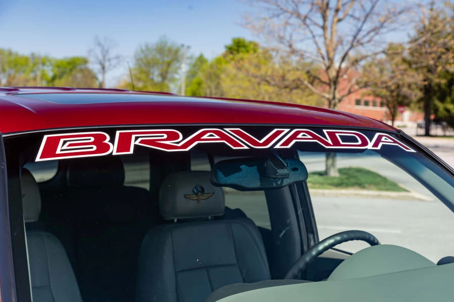 2002 Oldsmobile Bravada - Image 10 of 31