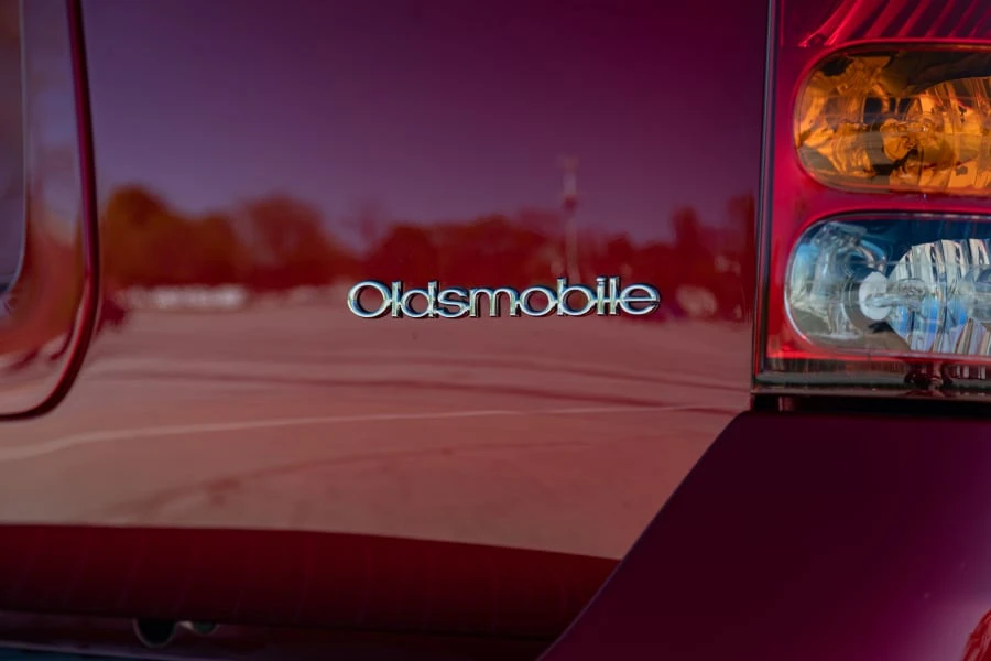 2002 Oldsmobile Bravada - Image 7 of 31