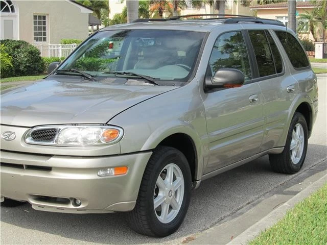 2002 Oldsmobile Bravada - Image 10 of 12