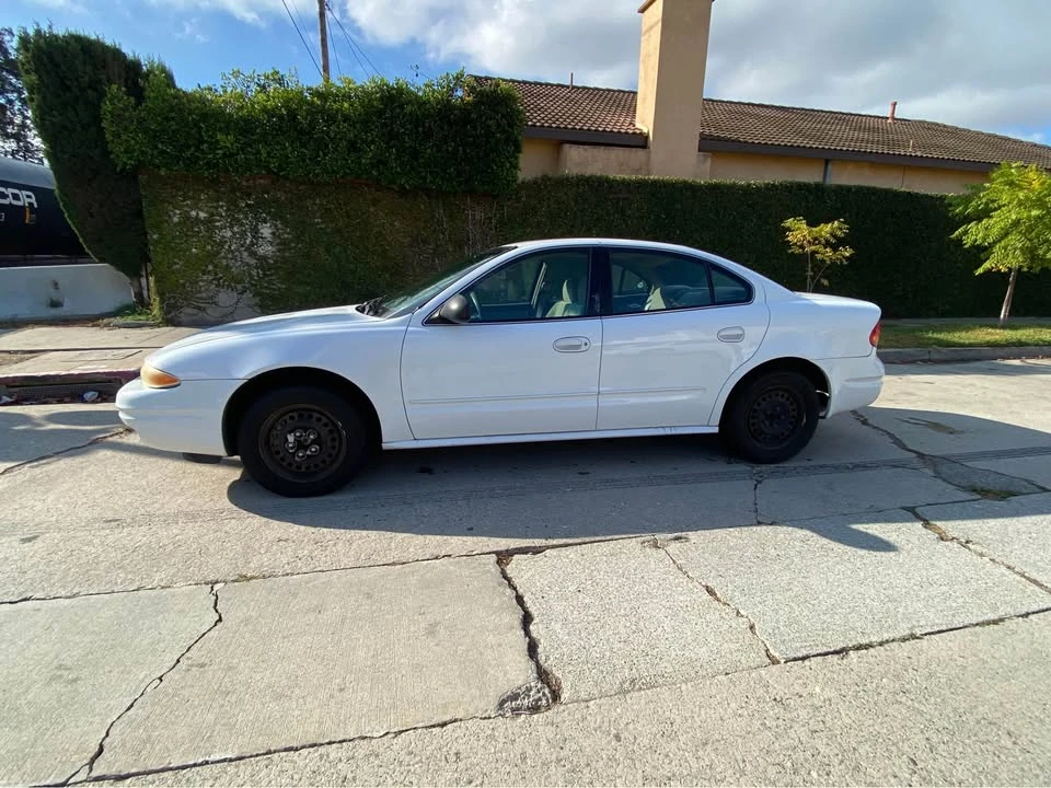 2002 Oldsmobile Alero - Image 11 of 11