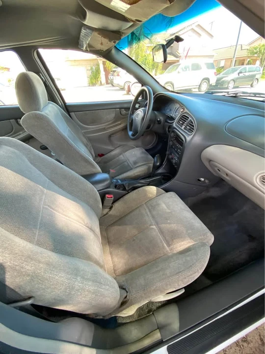2002 Oldsmobile Alero - Image 10 of 12