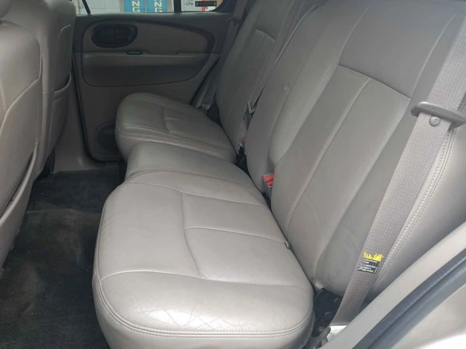 2002 Oldsmobile Bravada - Image 9 of 10