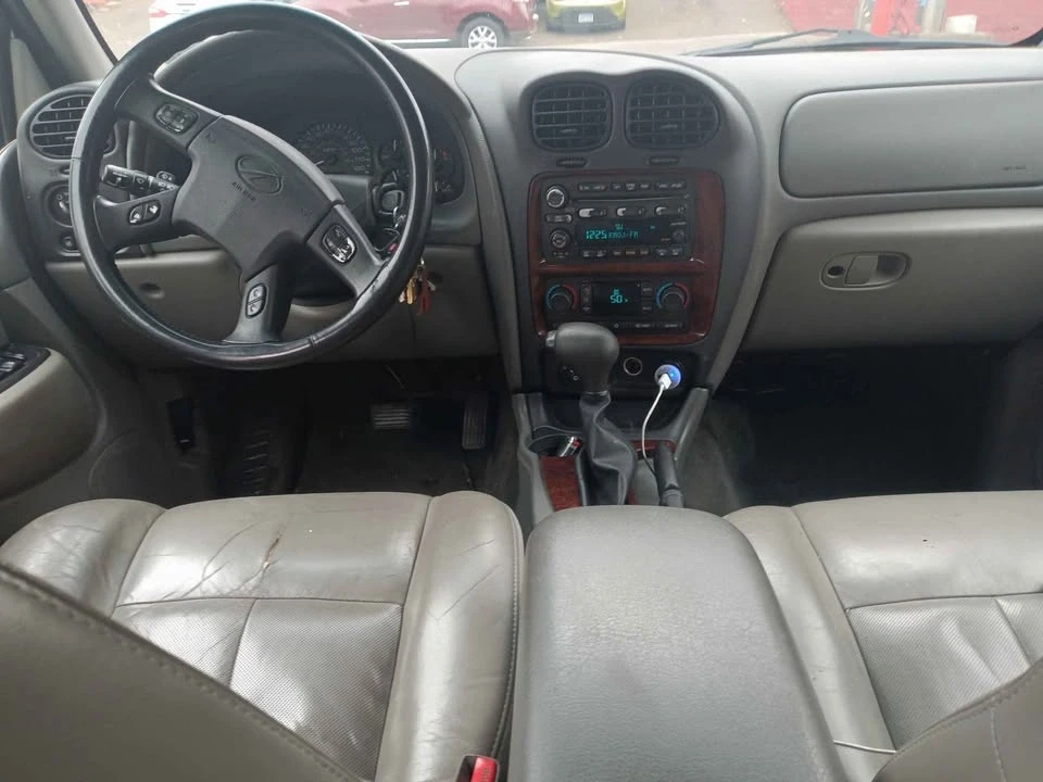 2002 Oldsmobile Bravada - Image 7 of 10