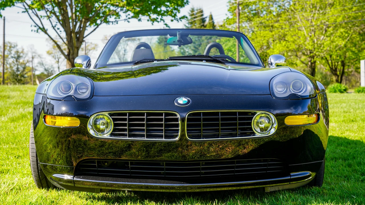 2002 BMW Z8 - Image 11 of 31