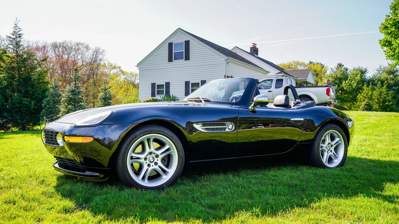 2002 BMW Z8 - Image 10 of 31
