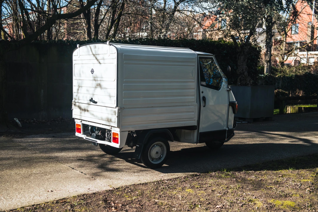 2002 Piaggio - Image 7 of 31