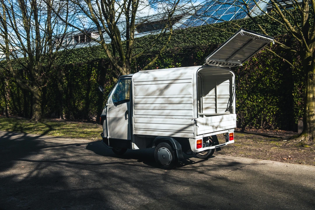 2002 Piaggio - Image 23 of 31