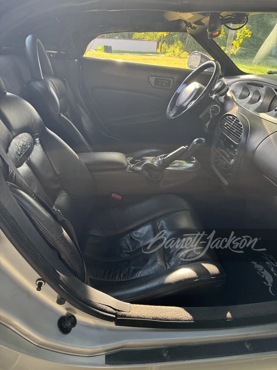 2002 Plymouth Prowler - Image 9 of 13