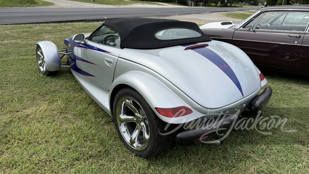2002 Plymouth Prowler - Image 2 of 13