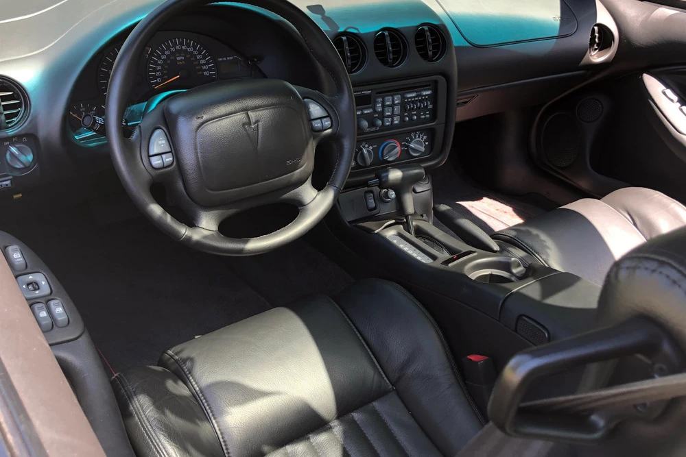 2002 Pontiac Firebird Trans Am 4th Gen - Image 4 of 10