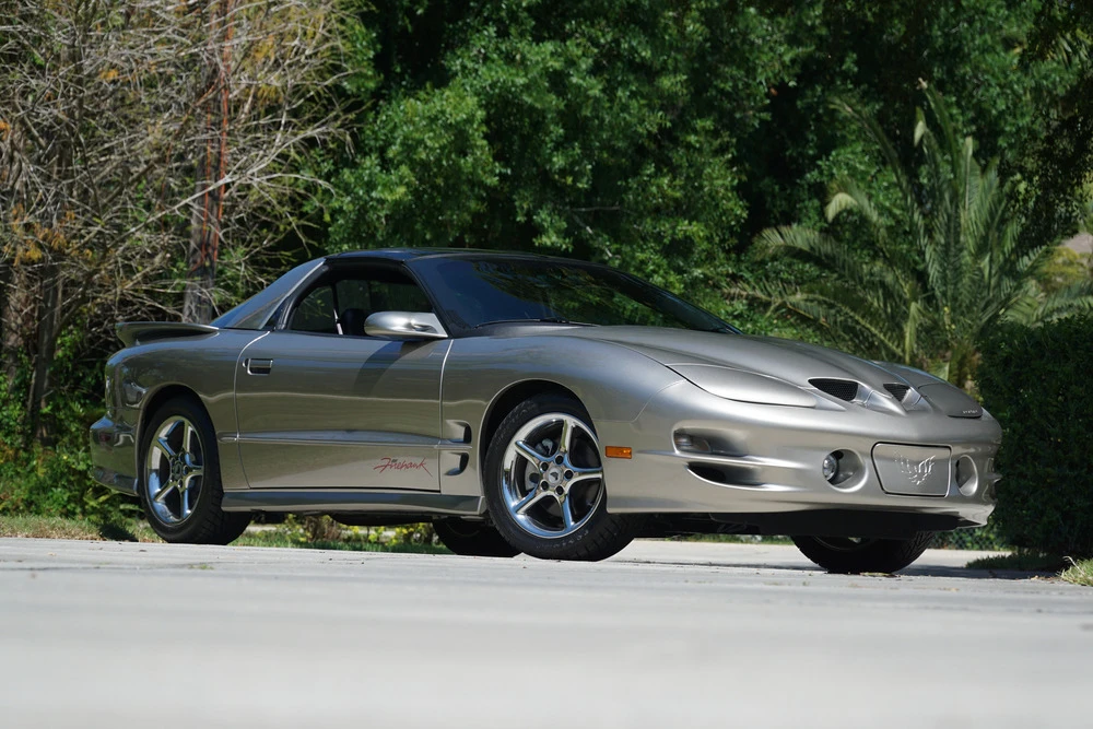 2002 Pontiac Firebird Trans Am 4th Gen - Image 6 of 10