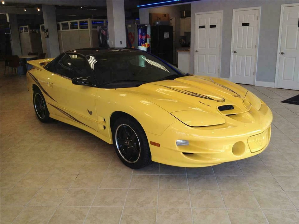 2002 Pontiac Firebird Trans Am 4th Gen - Image 2 of 5