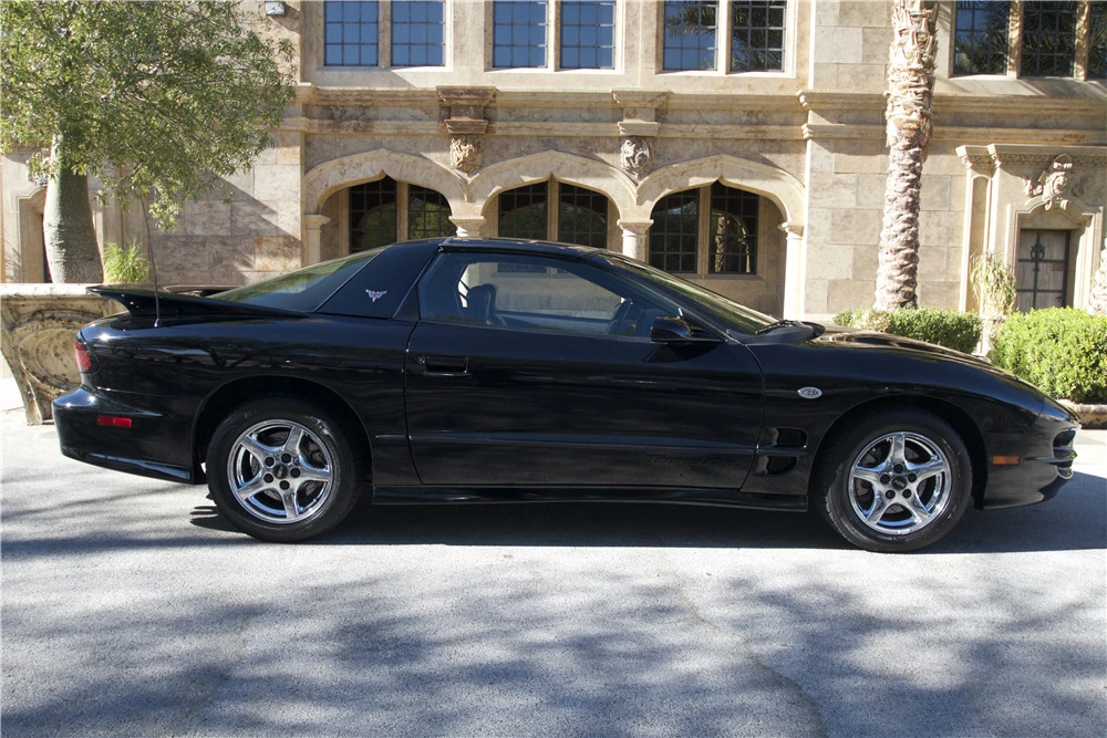 2002 Pontiac Firebird Trans Am 4th Gen - Image 5 of 5