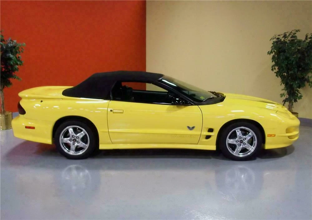 2002 Pontiac Firebird Trans Am 4th Gen - Image 5 of 5