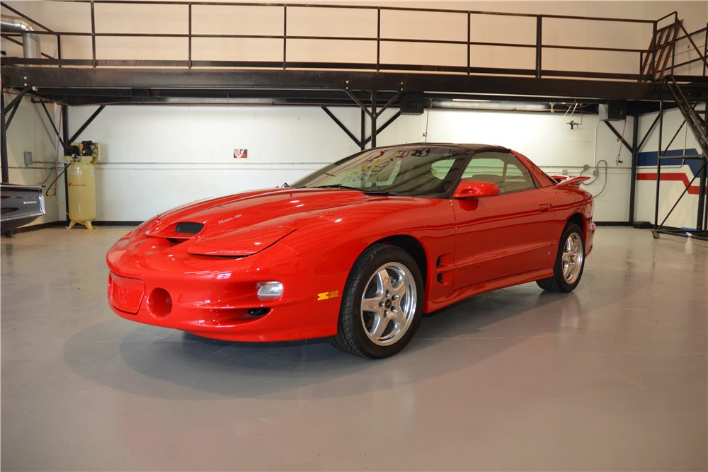 2002 Pontiac Firebird Trans Am 4th Gen - Image 2 of 8