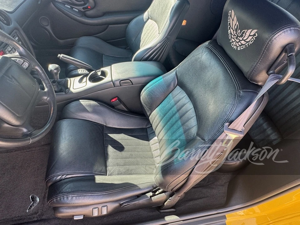 2002 Pontiac Firebird Trans Am 4th Gen - Image 4 of 12
